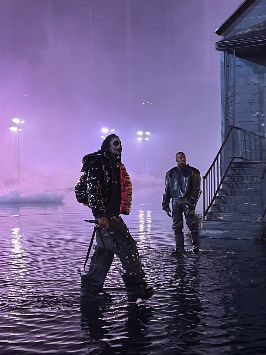 Ye &amp; Playboi Carti had planned to do a tour called "INTROVERT".

Lil Uzi Vert was to be a special guest. 

The tour was to last 20-25 weeks