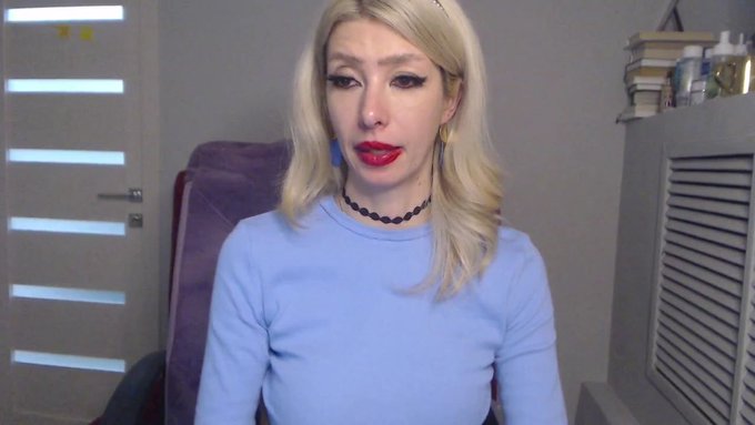 I'm online @MyFreeCams! #onmfc https://t.co/PlGLdxpm31 💚 https://t.co/KBM4bdWHrG<a class="tags" href="/tag/myfreecams">@myfreecams</a><a href="/tag/onmfc"class="tags">#onmfc</a>