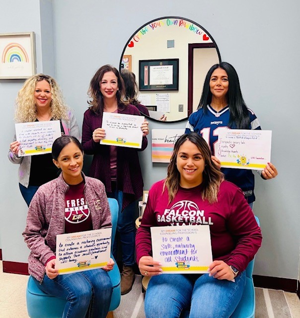Five proud counselors at Los Fresnos High School. What we all do here shapes the world!
<a href="/losfresnoshigh/">Los Fresnos High</a> #NationalSchoolCounselingWeek #NSCW23