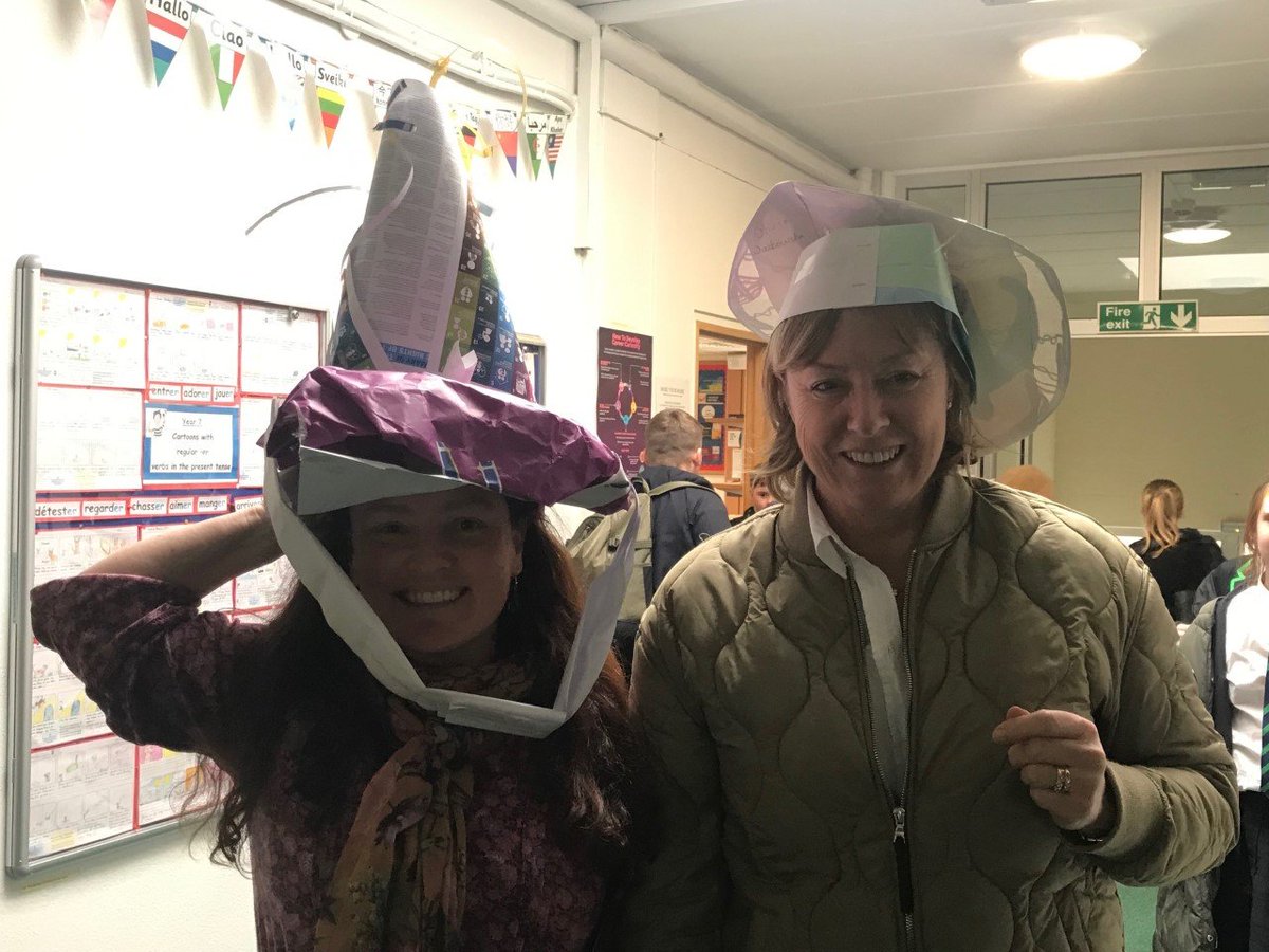 BredonHAcademy's tweet image. We&apos;ve connected this afternoon as our BHA community to create hats from materials in our class recycling bins. Ten minutes of creative craziness! #CMHWtasking @TaskmasterEdu @Place2Be @AlexHorne  #beliefhonestyaspiration