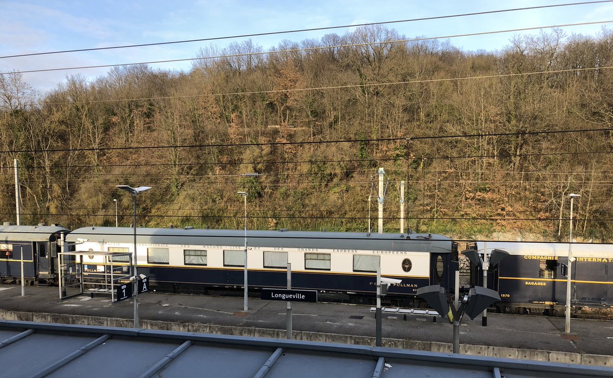 SmileyTrains's tweet image. Tiens !, du matériel historique qui revient de promenade chez @ajecta_asso ! 
#Pullmann #Ajecta