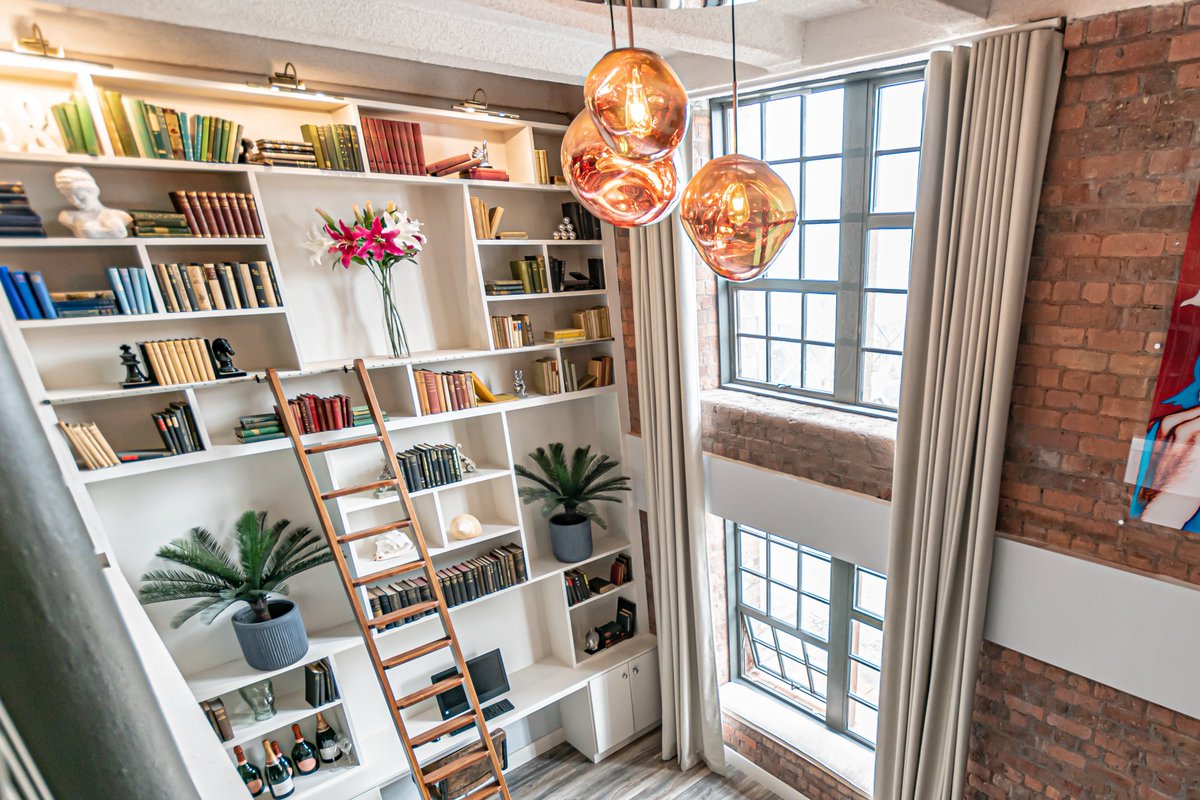 StanleyDock's tweet image. Penthouse glamour: How would you decorate yours? Penthouse homes at @TobaccoWarehouse offer a great opportunity to create interiors that tap into the industrial style of the building and penthouse chic – what would be your touch of glamour? 
#penthouseliving #industrialvibe