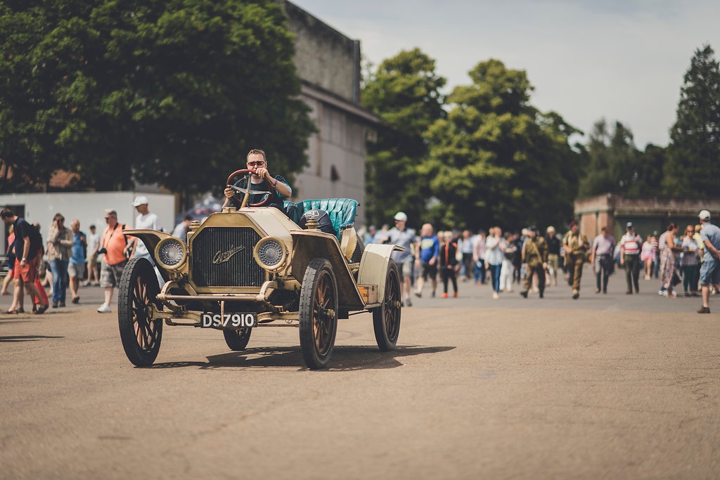 BicesterH's tweet photo. Have you heard the news? Flywheel is back!

Sales start in just a few weeks via Eventbrite only. They won’t be available on the gate on the day, nor sold over the phone.

Tickets will be released in two stages. Full details can be found  @wearescramblers: https://t.co/imztWTGSF1 https://t.co/999KmX7EdK