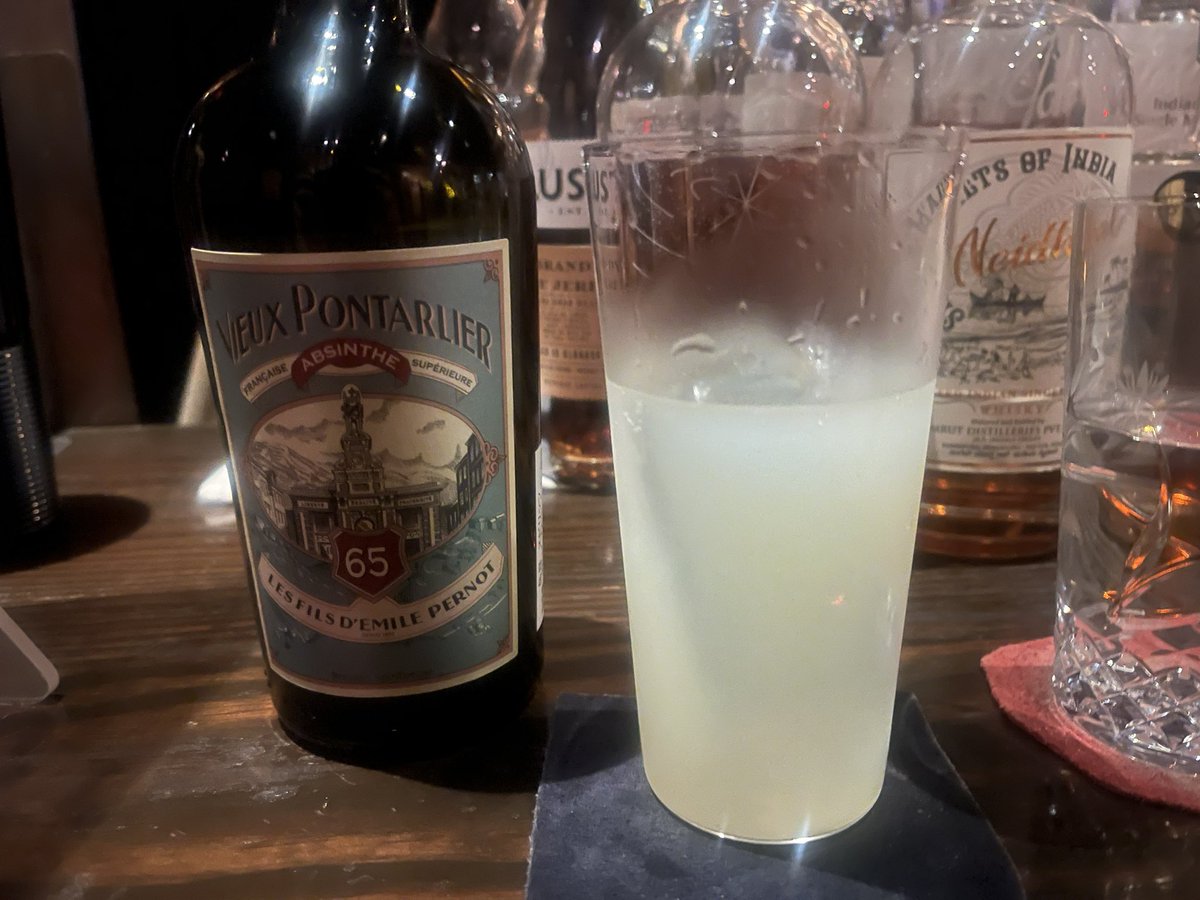unarimasu's tweet image. アブサンには麻婆豆腐やと思いますよ
その後〆のアイリッシュコーヒーて完全に整うと思いますよ
#absinthe
#IrishCoffee
 #ROUTE58