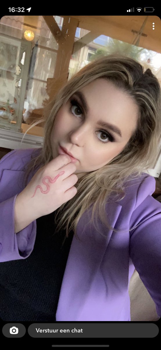 The girl with the dragon tattoo 😂