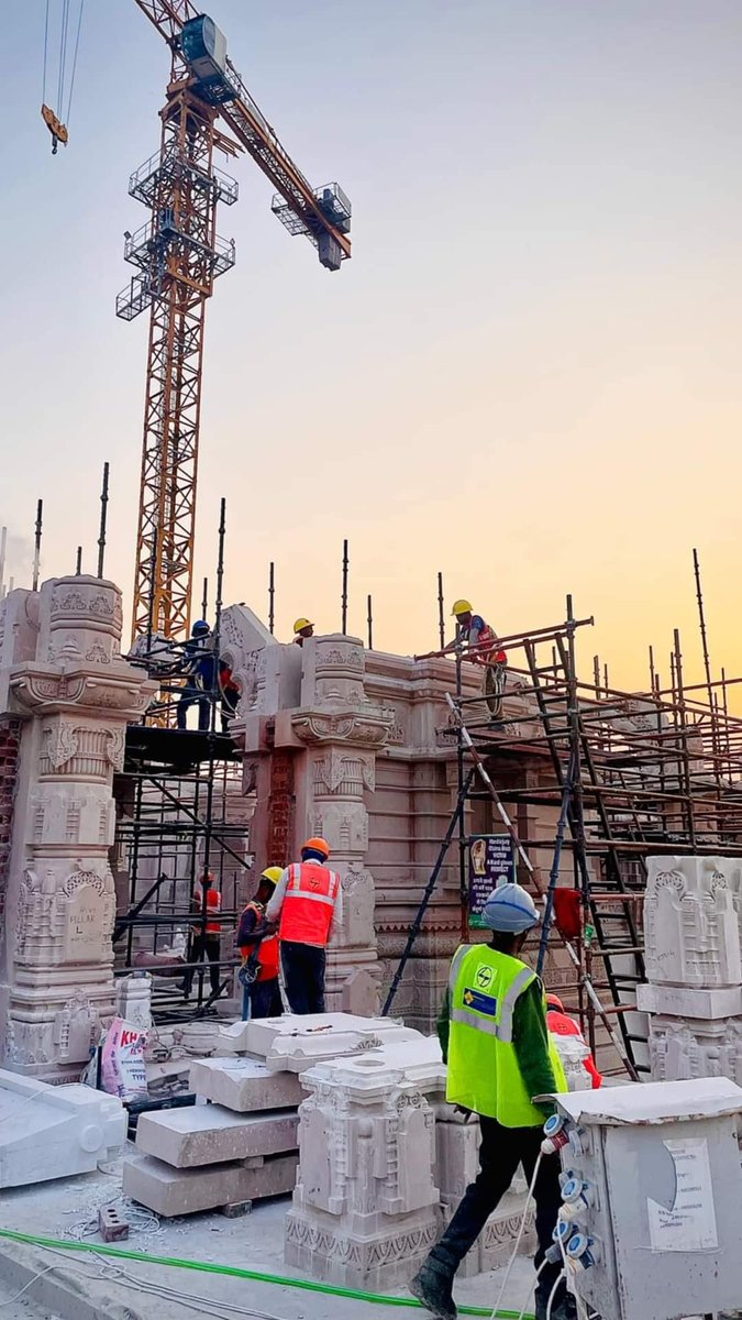 imkartiktiwarii's tweet image. अयोध्या की शान नई राम मंदिर में आपका स्वागत है।भव्य राम मंदिर का निर्माण जारी है।कुछ नई छवि
#जय_श्रीराम #RamMandir #CreativeExperience #Ayodhya #RamMandir #ReligiousValue #Ayodhya #RamMandir #SpiritualExperience #Ayodhya #RamMandir #Architecture #Ayodhya #RamMandir #NewBeginning
