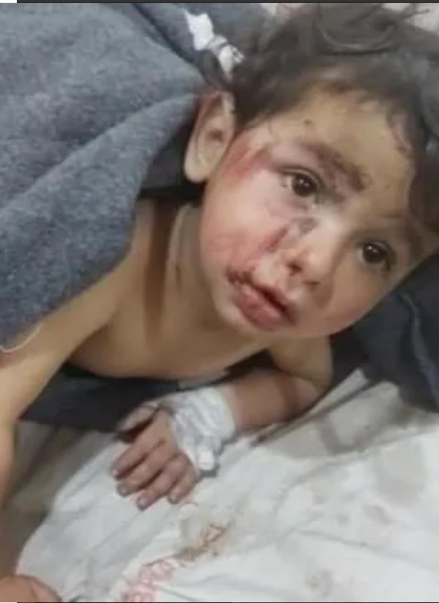 jamalrayyan's tweet photo. بشار الاسد:افتح المعابر لفرق الاغاثه والانقاذ ، الي عم يموتوا اطفال ومدنيون سوريون ليسوا مسلحين ، آراؤكم مهمة #سوريا https://t.co/UTqlA0dhhw