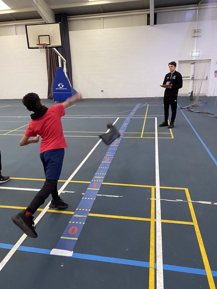 WindsorCP_Sport's tweet photo. Great morning at the Highland Games today! 🏴󠁧󠁢󠁳󠁣󠁴󠁿 @Year3_WCP_ @Year4_WCP thanks @Liverpool_SSP! https://t.co/iDLBTdo6N8