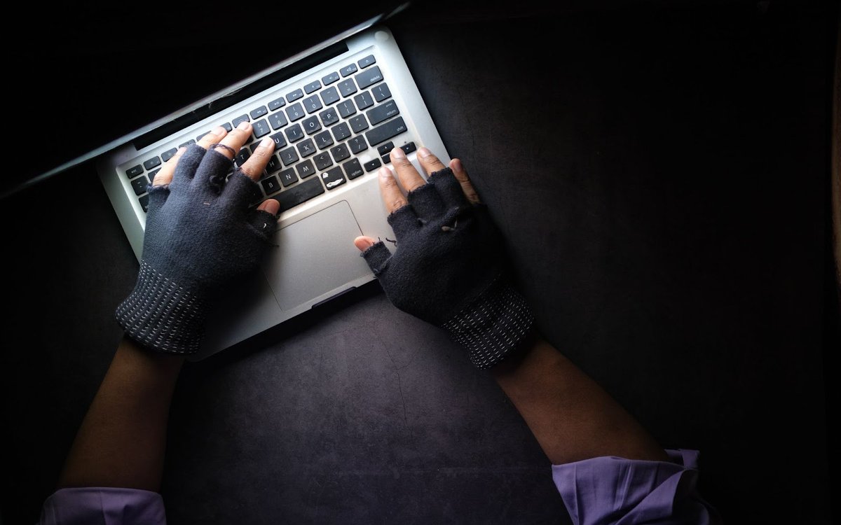 autorabit's tweet image. What's the number 1 recommendation for secure #coding practices? Use a static code analysis tool.
Did someone say #CodeScan? 😉
Check out the top 🔟 coding practices to heighten security from @DZoneInc.
bit.ly/3Jyy0Ba