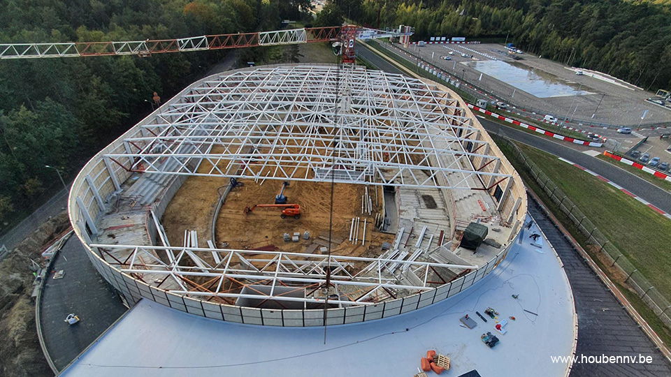 🆕 Zolder droomt van het EK én het WK baanwielrennen.

sporza.be/nl/artikels/zo…