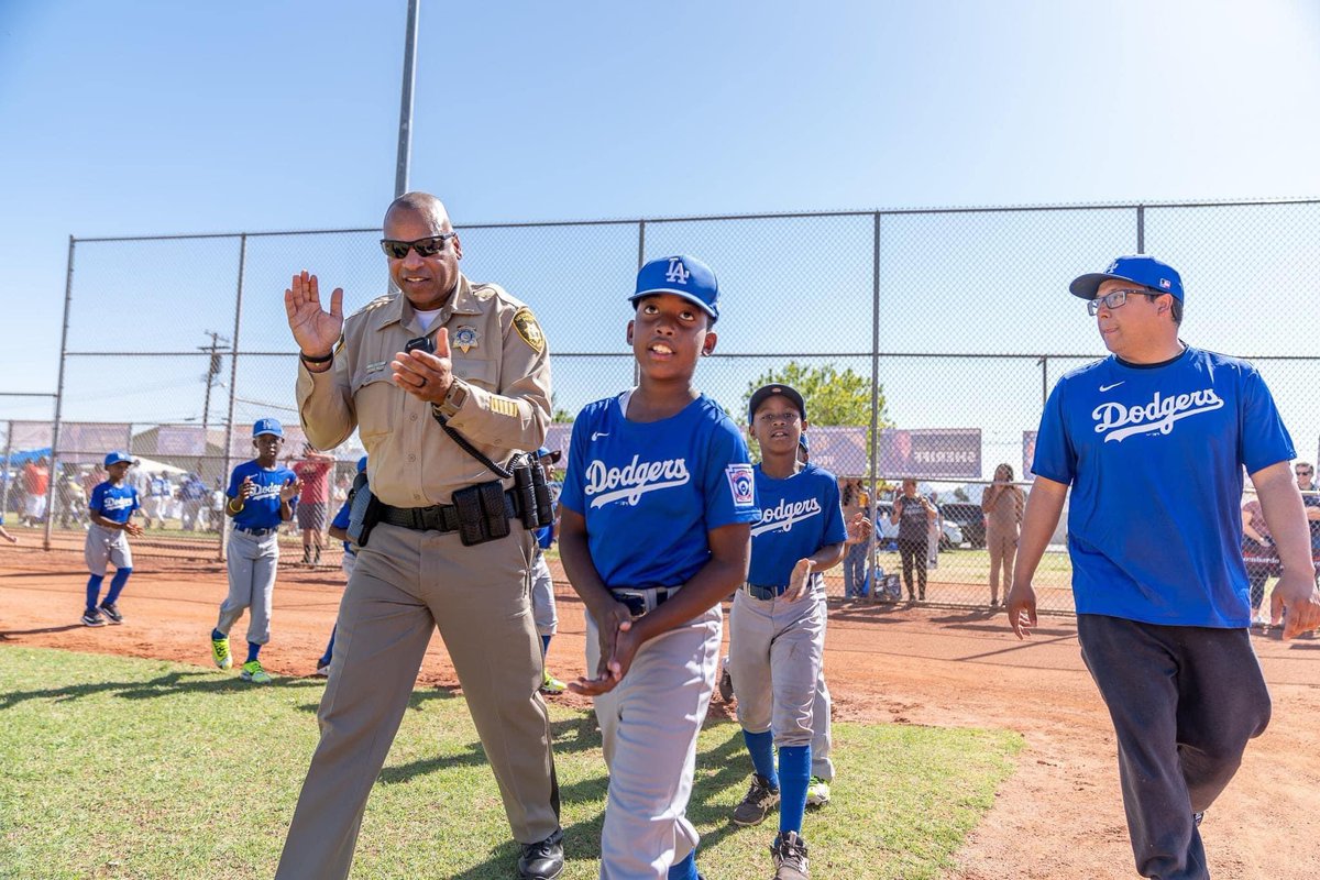 LVMPD On Twitter RT BoldenBaseball Bolden Baseball Is Back Parents 