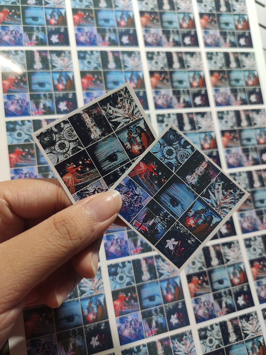 blueblurrry's tweet photo. HELP RT!
MAMAMOO MYCON KUALA LUMPUR - Fan Support / Fan Project

Excited to have Mamamoo in Malaysia!
Kinda late but managed to print out some moodboard photocards today to be given out at Malawati Stadium tomorrow! Come say hi :) 

#MAMAMOOinKL #MAMAMOO_MyCon #MAMAMOO_WORLDTOUR https://t.co/OxE3eF3Xwo