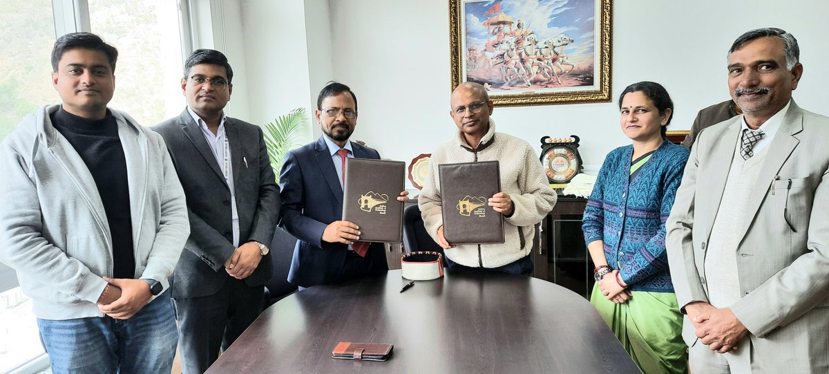 Dilli Shiksha (@dilli_shiksha) on Twitter photo "Coming together is a beginning, staying together is progress, and working together is success."
<a href="/SCERT2021/">SCERT Delhi</a> signed an MoU today with <a href="/IIT_Mandi/">IIT Mandi</a> in the field of Capacity Building Program for Science and Mathematics teachers of <a href="/Dir_Education/">DIRECTORATE OF EDUCATION Delhi</a> "Coming together is a beginning, staying together is progress, and working together is success."
<a href="/SCERT2021/">SCERT Delhi</a> signed an MoU today with <a href="/IIT_Mandi/">IIT Mandi</a> in the field of Capacity Building Program for Science and Mathematics teachers of <a href="/Dir_Education/">DIRECTORATE OF EDUCATION Delhi</a>