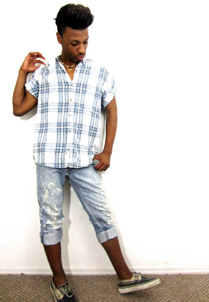 officialtekiah's tweet photo. Photos from my summer shoot in 2013. "Diversidad del Verano." I tried different looks lol 
Subscribe: https://t.co/LBLj31JxBi
Follow: https://t.co/cpqcJMm9ni ☺️🕺🏾
#Model #American #Fashion #FloridaModel #Mohawk #Artist https://t.co/KySszePSBH