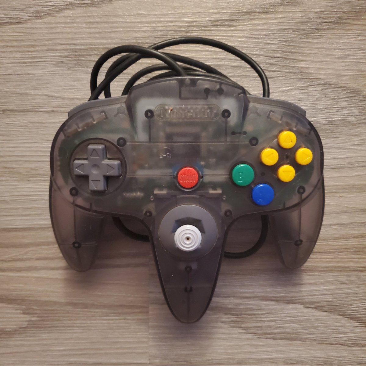 MouraBros's tweet photo. Funtastic Friday
Smoke Black Nintendo 64
#funtasticfriday #Nintendo #nintendo64 #n64 #smokeblack #smokeblacknintendo64 #smokeblackn64 #n64controller #n64expansionpak #expansionpak #analogstick https://t.co/rKSckdBjfo