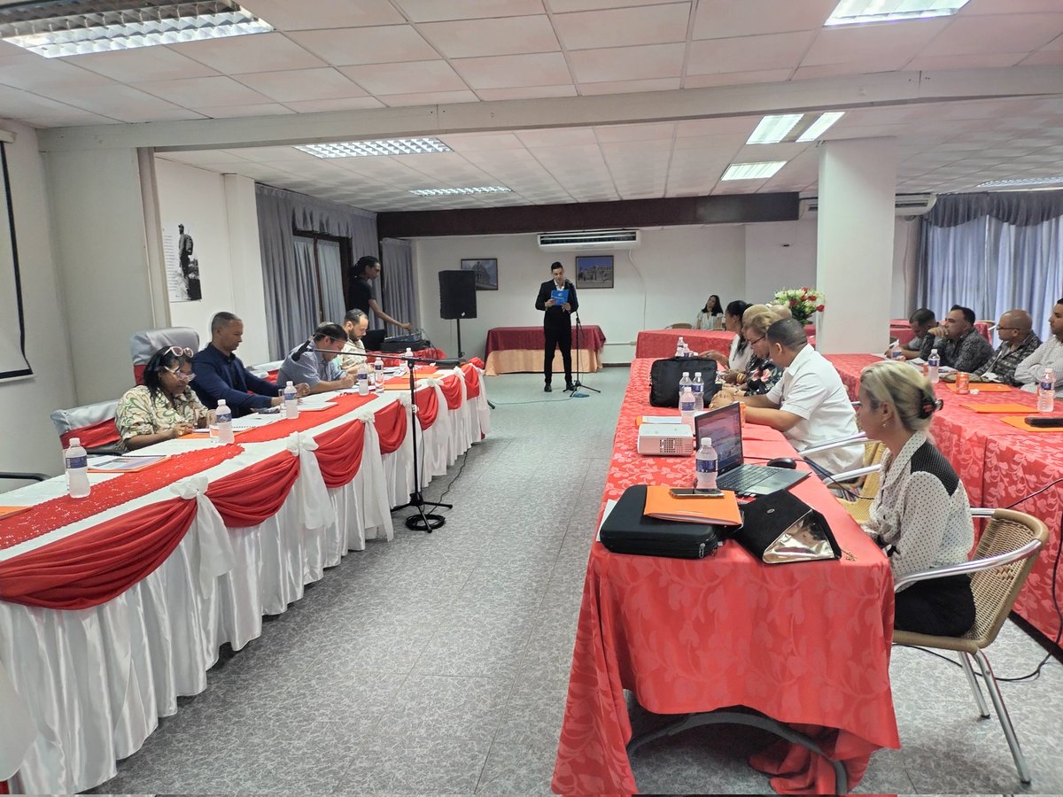 ComercioHE's tweet photo. Se desarrolla en la mañana de hoy el Balance de la Gestión del año 2022 de nuestra Empresa  con la participación del Primer Secretario del Partido del municipio y el Intendente. @EPCLaHabana @BetsyDazVelzqu2 https://t.co/bzAZ1GRsiR