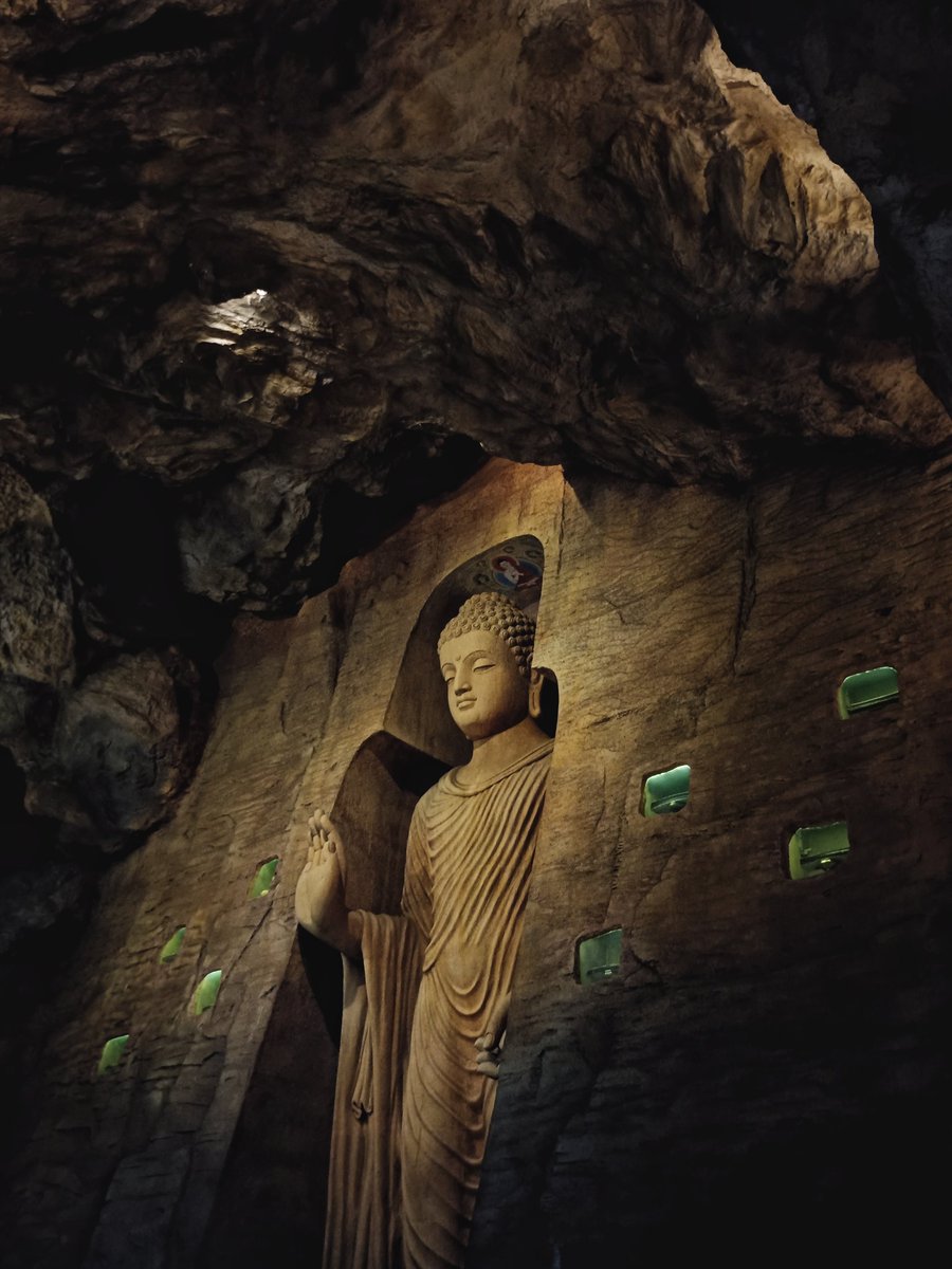 เป็นเด็กกรุงเทพมาทั้งชีวิต เพิ่งรู้ว่าใจกลางกรุงเทพมีวัดแบบนี้ด้วย