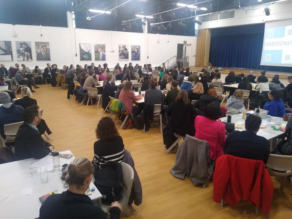 CaraBleiman's tweet photo. Thanks @RachelHawkes60 for sharing lots of genuine MFL retrieval activities @HarrisFed #FebConference #transition https://t.co/rXOYtEgy6V