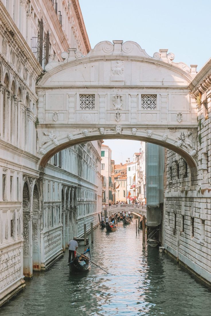 no necesito ir a terapia, necesito ir a Italia