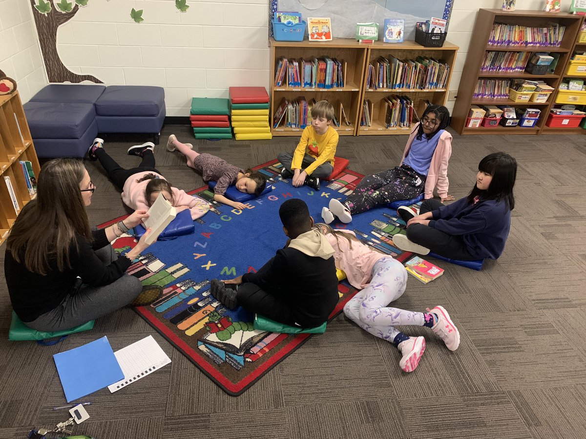 Strandherd_SAP's tweet photo. SSAP clubs started this week and have been a huge success. Sewing club, book club and sports club (focus basketball). The ideas for future clubs has been inspiring! #SSAP #Clubs #HDLH https://t.co/4sEeSNAnBP