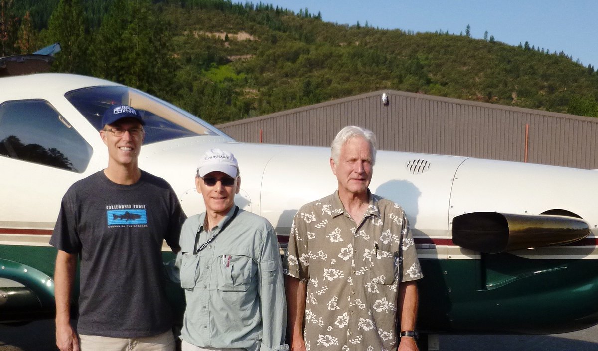 lighthawk_org's tweet photo. #PilotViewFriday We're grateful for all of our volunteer pilots. This week we hightlight LightHawk Volunteer Pilot Steve Bowser who flew Congressman Jared Huffman and Mike Baum over parts of California in 2013.
#LightHawk #ConservationFlying #VolunteerPilot #Pilot #Aviation https://t.co/HGzUURADWR