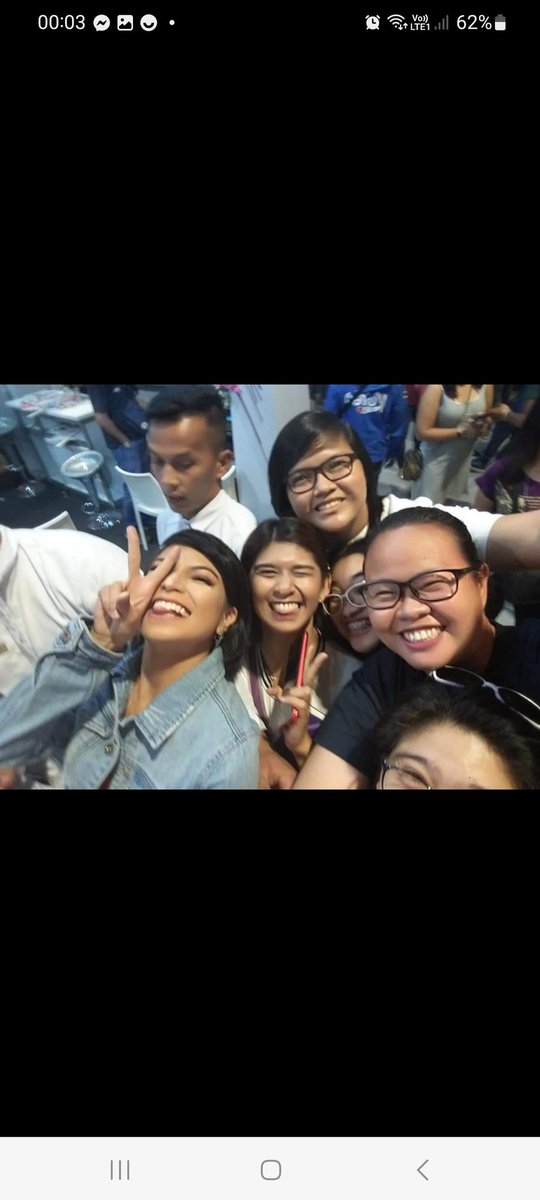 aneahwillows's tweet photo. Nkakamiss mag fangirl @glaizaredux  🥰 https://t.co/z4VVgMoyf8
