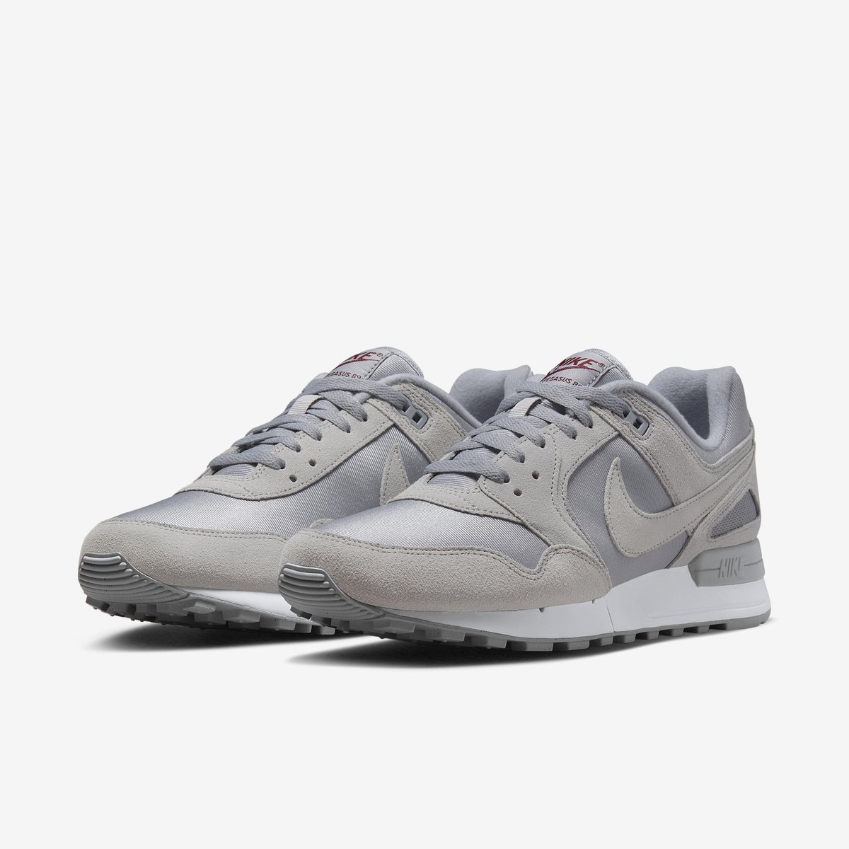 swooshsupply's tweet photo. Now available on #NikeUS.
Nike Air Pegasus '89.
🔗 https://t.co/dq3TXf2Bp6  ad https://t.co/QETeAJaSKV
