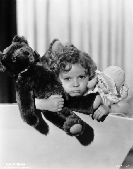 #ShirleyTemple & Teddy Bear 🧸

#TeddyDay 🖤