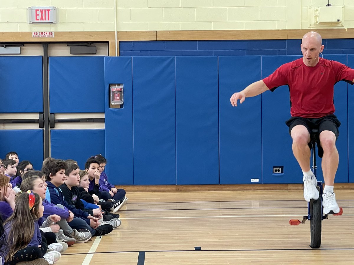 ManetuckElementary tweet media