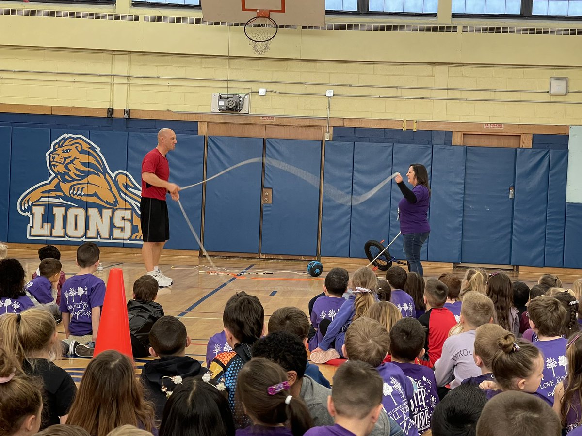 ManetuckElementary tweet media