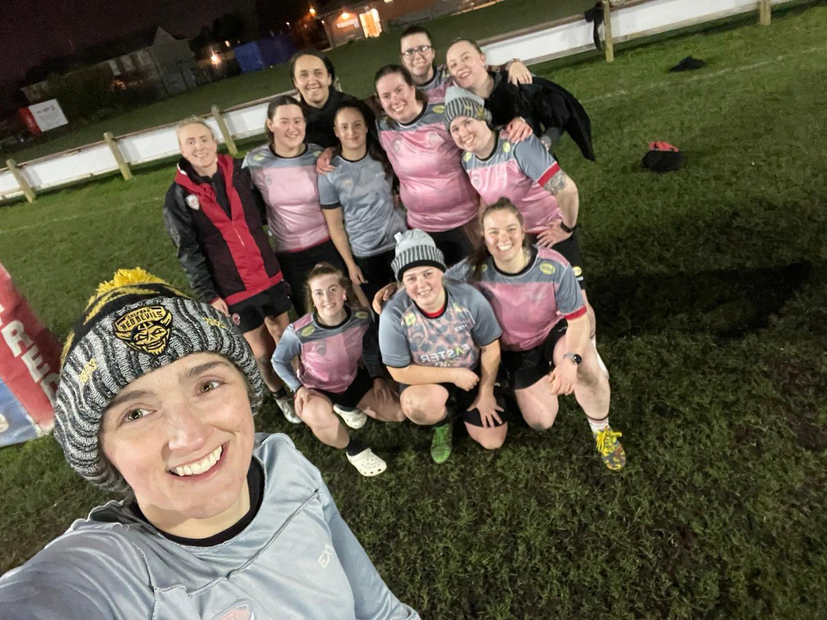 LFelli84's tweet photo. The hard work continues…remember…it’s ok to show what’s on the inside 🧠#insideoutweek #preseason #rugby #rugbyleague @LooseHeadz @SalfordDevils https://t.co/O0LCqsTBf3