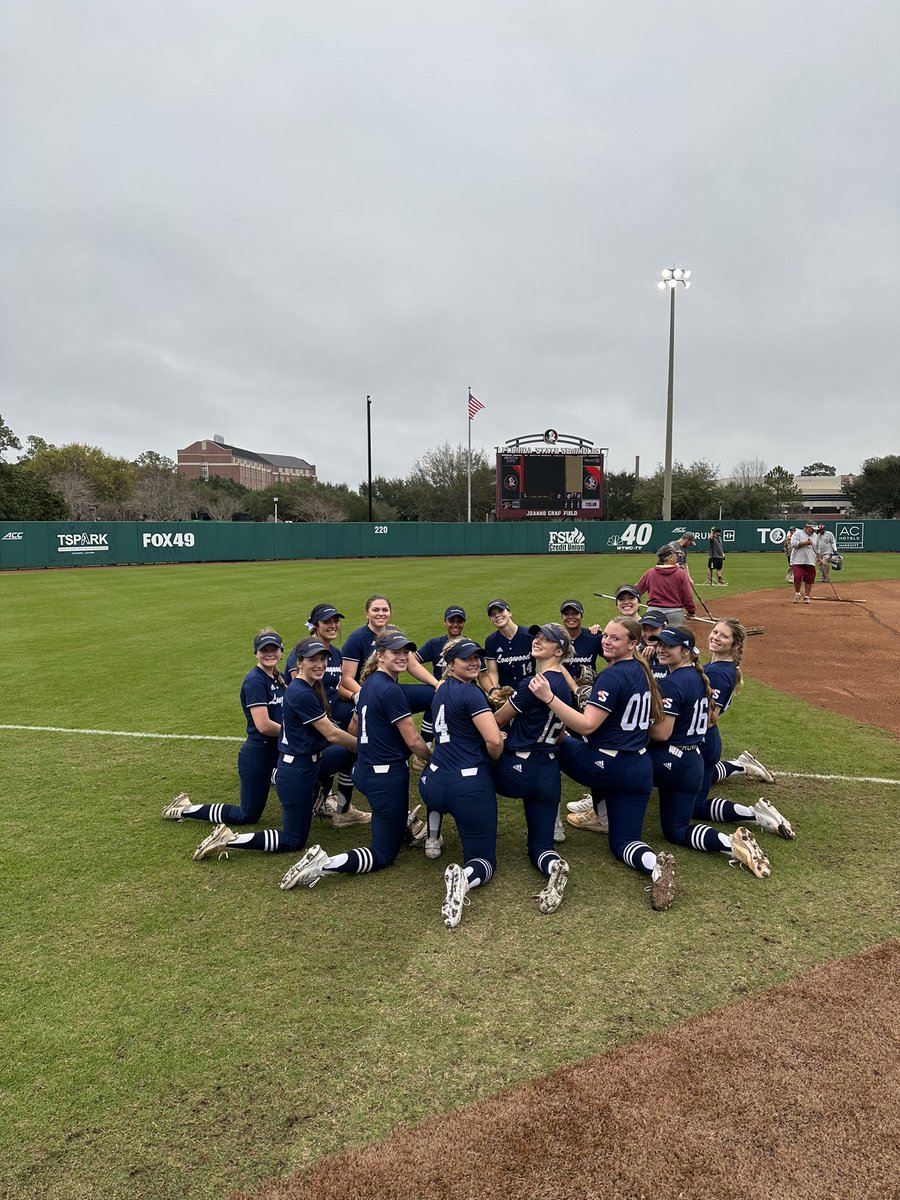 NCAA Softball tweet media