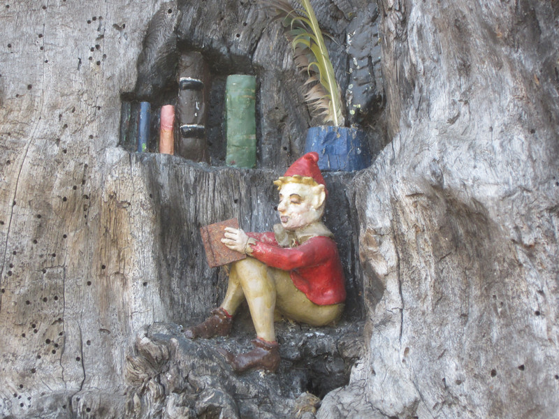 Londonist's tweet photo. Friday picture quiz: where in London can you find these four fairyfolk features (4 different locations) https://t.co/UzWs8894Jy