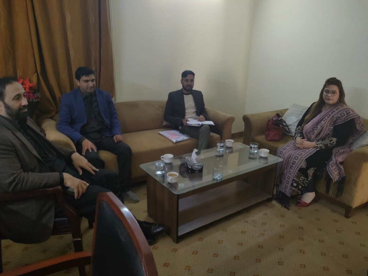 PchrOfficial's tweet photo. A delegation of @NCJPPak comprising Ms Ayla and Mr Tariq Ghauri @TMGhouri77 met with ED PCHR Mr @ChaudhryShafeeq and discussed  possibilities of working together on minority rights. https://t.co/mcLwxy5GLT