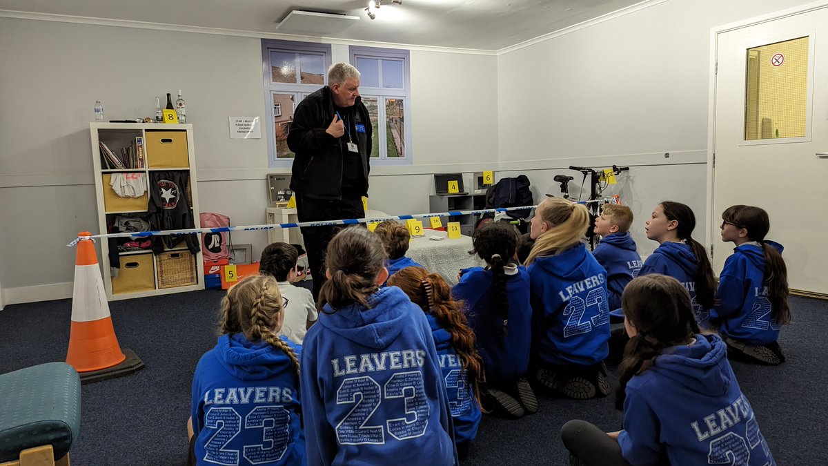 StMaryHighGreen's tweet photo. Y6 have had a fantastic time today at crucial crew @LifewiseCentre , learning about how to be positive citizens and getting ready for moving on to high school in September. https://t.co/4OtFPxllxZ