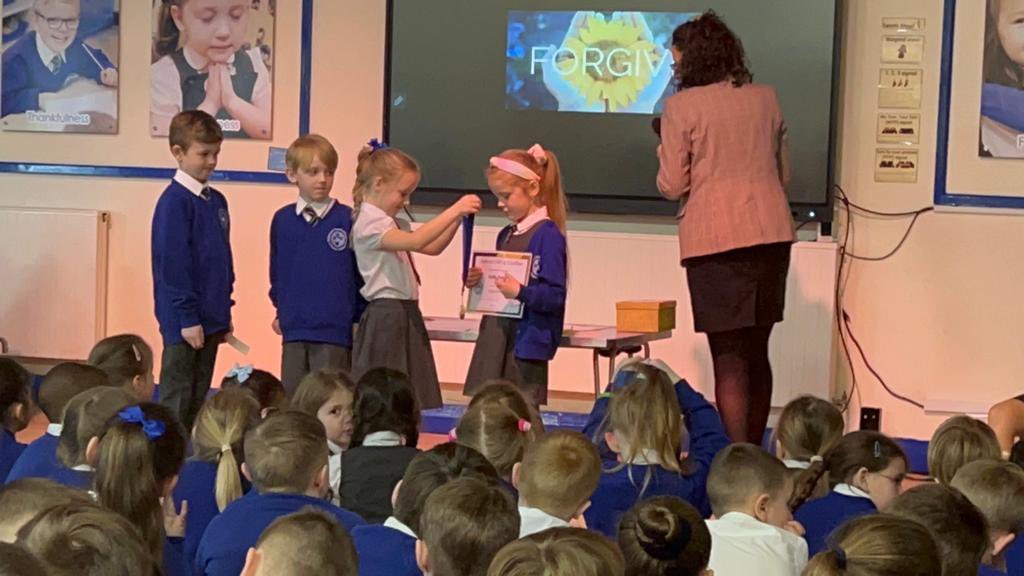 sarahwinter80's tweet photo. We are so proud of you Hattie 🌟⭐️💫✨🌙 &amp; well done to all the children who were voted child of excellence x @halewoodcofe #ChildOfExcellence https://t.co/OGNeXrPhuq