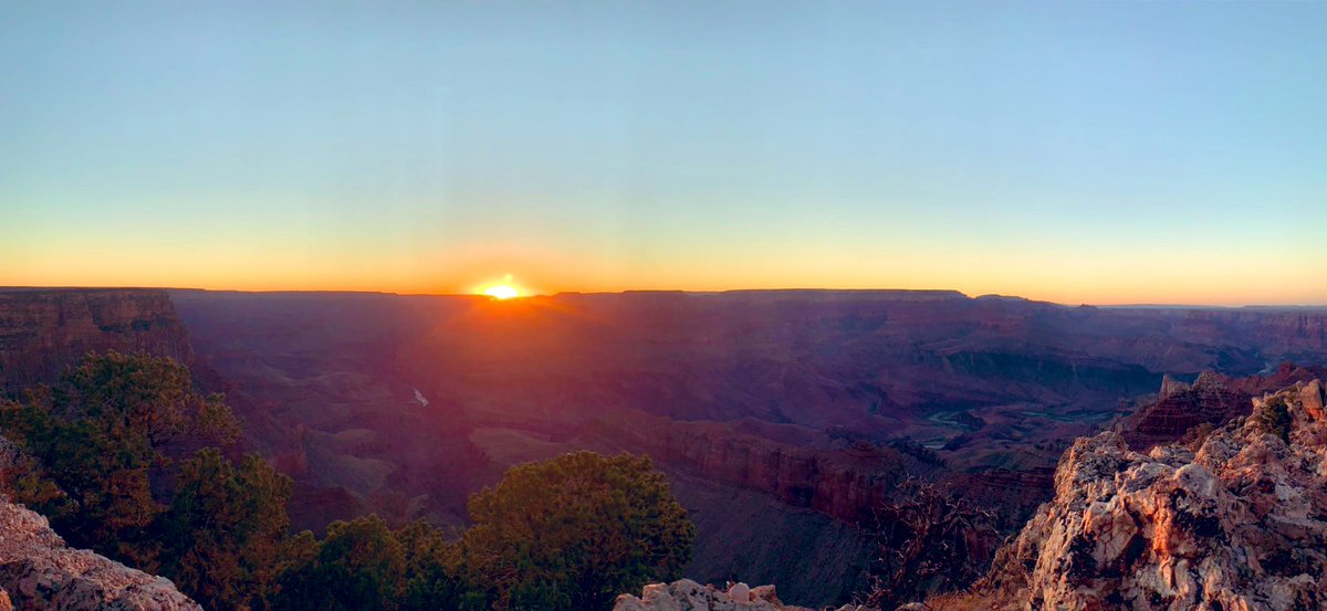 HaleyNavGOP's tweet photo. @ArizonaTourism Sunset https://t.co/pULCcyTChU