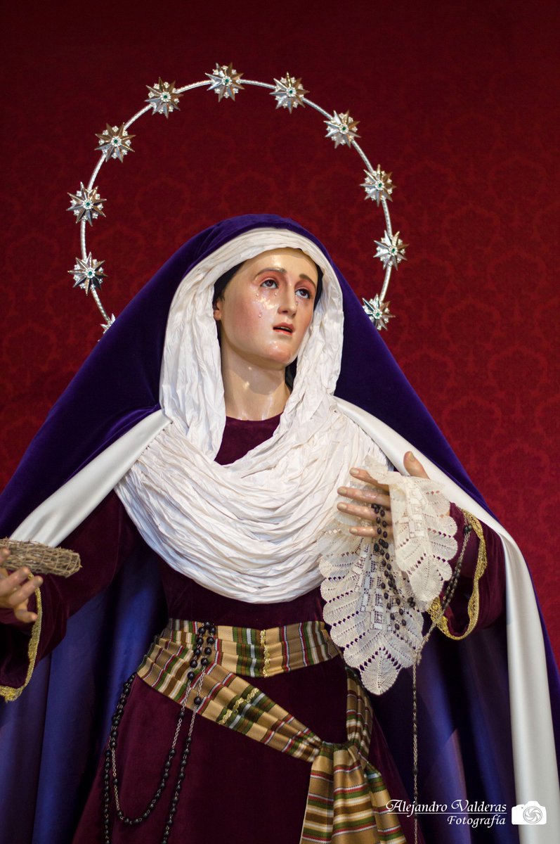 🟢 CAMBIO DE VESTIMENTA | Así se presenta Madre de Dios de la Salud desde esta mañana para la Cuaresma. Cambio realizado por nuestro vestidor Francisco Mira.

📷 Alejandro Valderas 

#25añosdeSalud 
#veracruzlinares