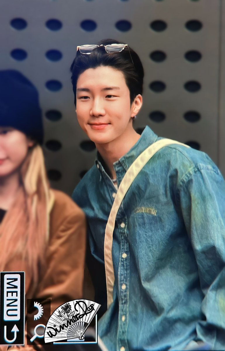 winner2rap's tweet photo. 230209 Heize's Volume Up Previews

Hoony × KBS 891 Heize's Volume Up💚
@official_hoony_  

#HOONY_KBSHeizeVolume 
#LEESEUNGHOON #이승훈 #HOONY #승훈 #Arudaum #WINNER #위너 
#Winner2rap #HKIC https://t.co/tpvpmgrSQv
