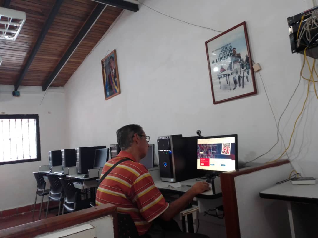 juanosunaparedes tweet media