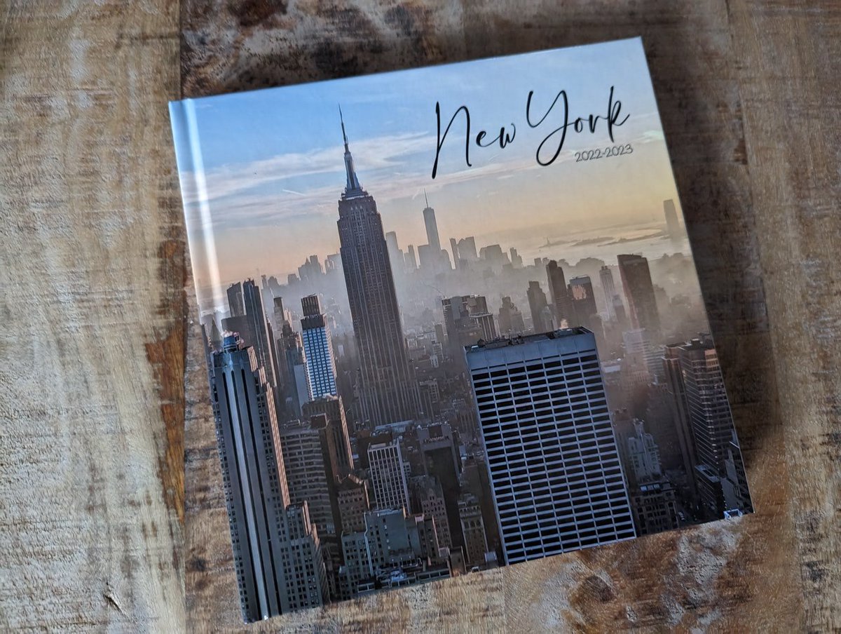 Travellersofthe's tweet photo. Fotoboek van New York is binnen! #jeej #cewe #fotoboek https://t.co/GcylVTn6FQ