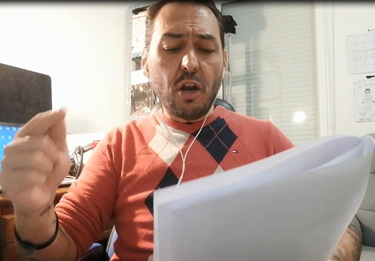 Somos nosotros contra <a href="/RevistaSemana/">Revista Semana</a> muevan este link en el Whatsapp, por aquí un Retwit, pido solo un twit. Es esencial que la sociedad entienda que no me tuve que RETRACTAR y que de Uribe se puede opinar y decir que es un narcoparaco asesino y violador. 
youtu.be/N7HufxEDcoE