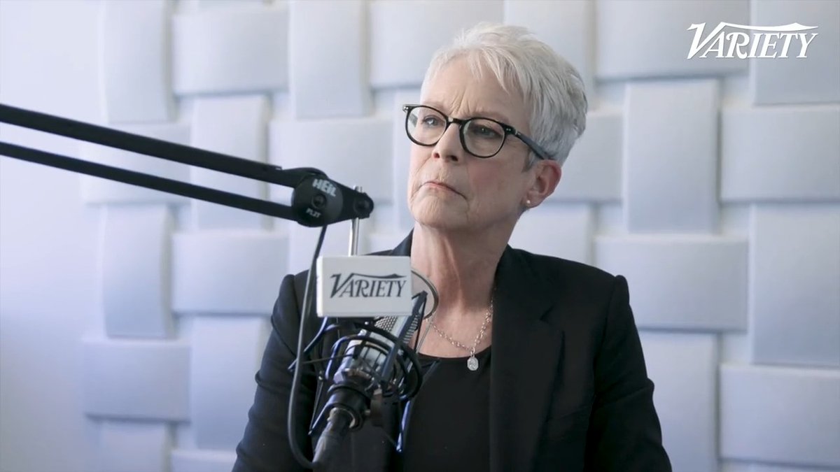 Jamie Lee Curtis gets emotional talking about the legacy of her mother