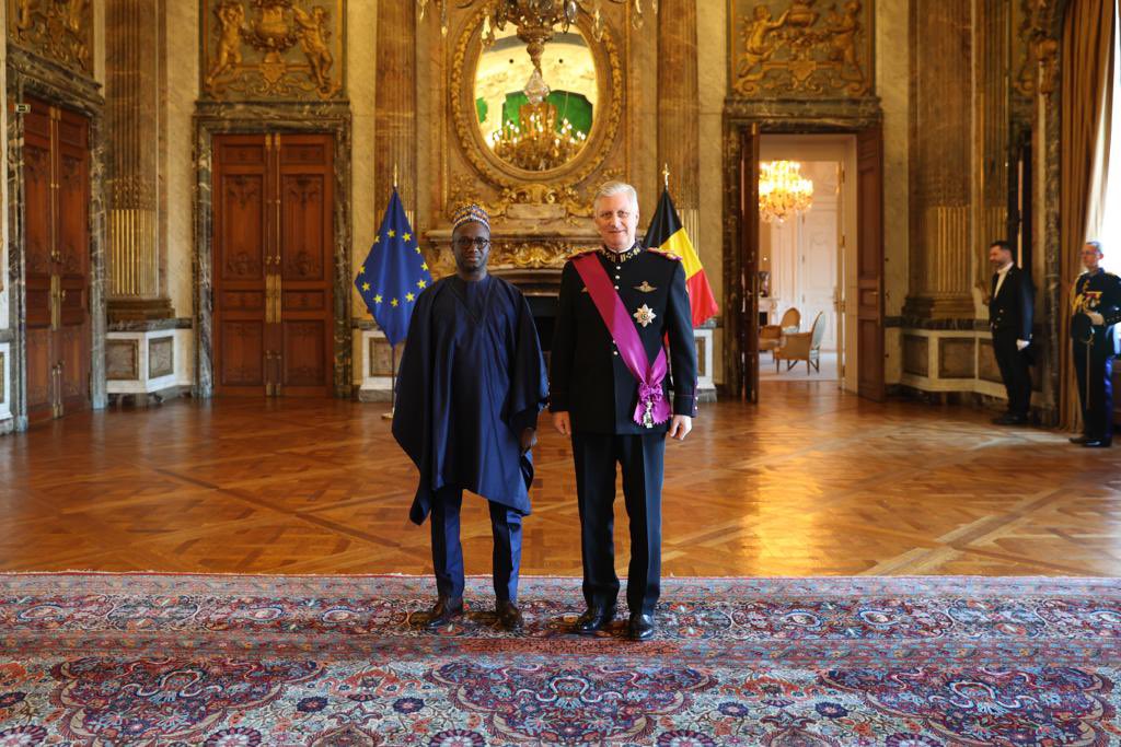 GambiaMoFA's tweet photo. Gambian Ambassador to Belgium presents letters of credence to His Majesty, King Philippe https://t.co/0WxNYs9w99 https://t.co/YKZHNiPQvF