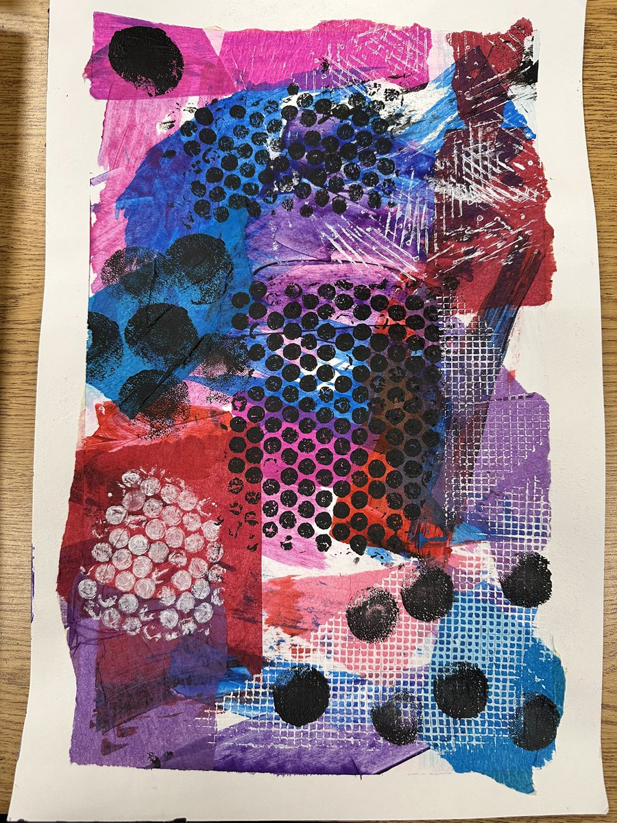 MrsRolf_ART's tweet photo. In art class, third graders in @AmyDixonTES class explored analogous colors, and texture as the created these mixed media masterpieces. #kenston3rdgradeart #kenstonTES https://t.co/NPe8kKOxVO