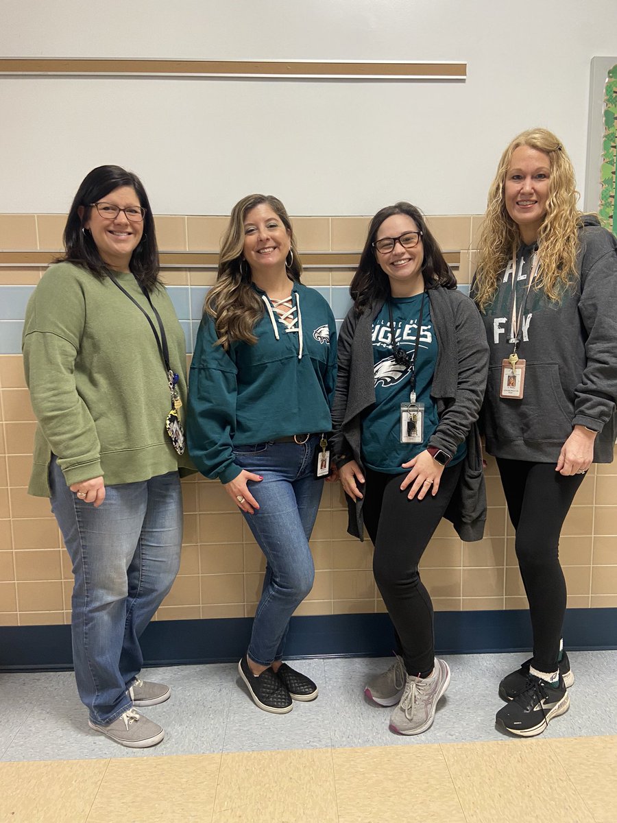 Well anyone who knows me …. Knows that I’m a Steelers fan but they are not playing this weekend sooooo…. If I must choose a different team …. Go Eagles! #WYGoBirds