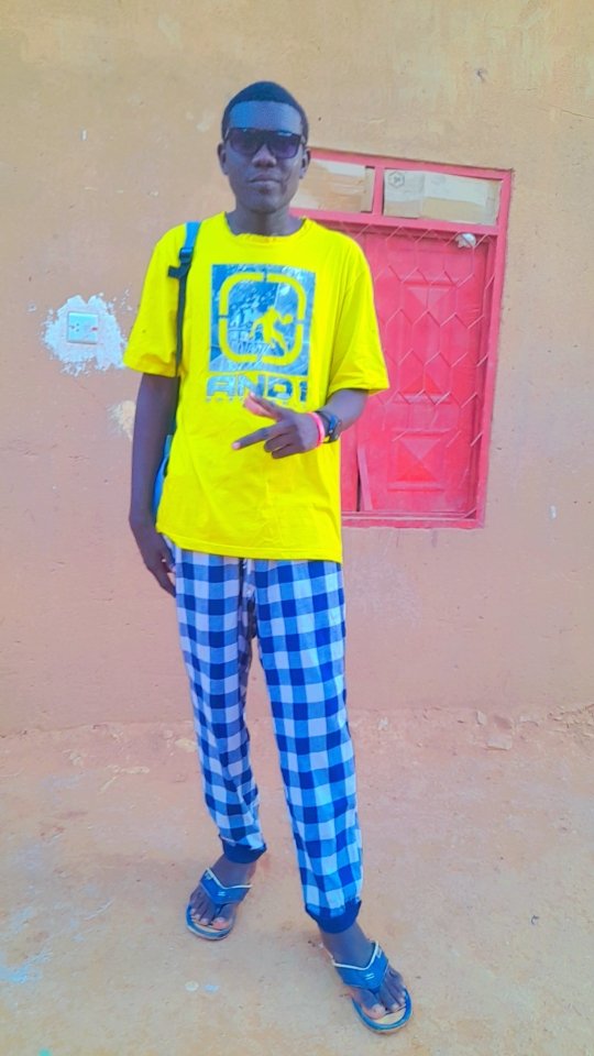 مساء الخير عليكم و جمعة مباركة عليكم 💗💗
كوني بخير اخوتي المسلمين