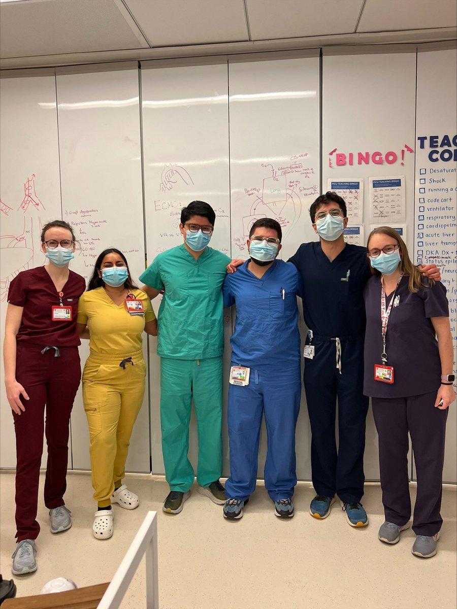 Our amazing PICU residents and med students! 🌈 #rainbowvibes @StanfordPCCM