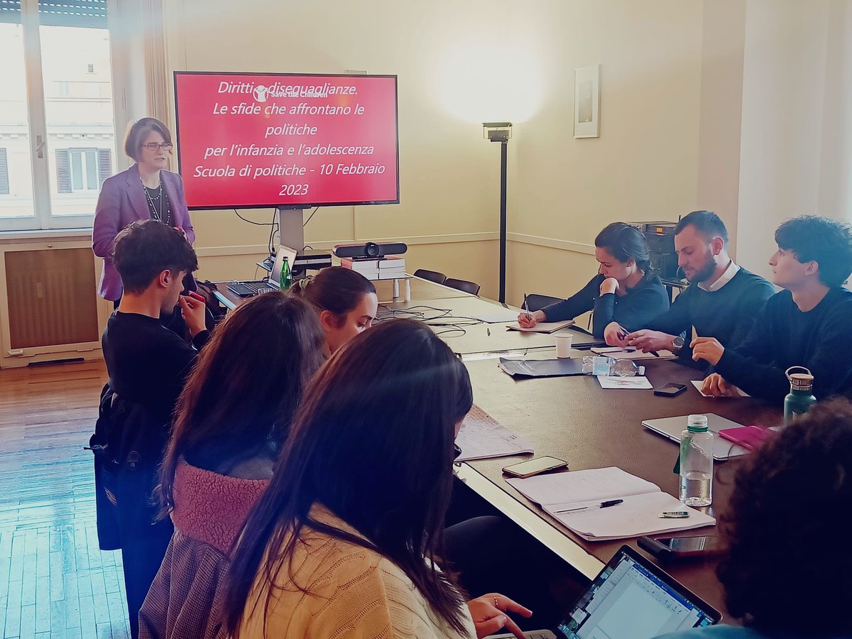 Scuola di Politiche tweet media