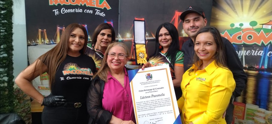 Felicitamos a nuestra empresa afiliada lácteos Pacomela por la Orden "Relámpago del Catatumbo" en su única clase. Con Orgullo de Ser Industrial.
<a href="/pavohenry/">Henry Perez</a> <a href="/CAVIDEA_/">CAVIDEA</a> <a href="/Conindustria/">Conindustria</a> <a href="/fedecamarazulia/">FEDECÁMARAS ZULIA</a> <a href="/PROMOZULIA/">PROMOZULIA</a> <a href="/LPacomela/">Lacteos Pacomela</a> <a href="/fegalago/">FEGALAGO</a> <a href="/GADEMA1/">GADEMA</a> <a href="/ugaviinforma/">UGAVI</a> <a href="/Fedenaga/">FEDENAGA</a> <a href="/FedenagaPrensa/">Prensa de Fedenaga</a>